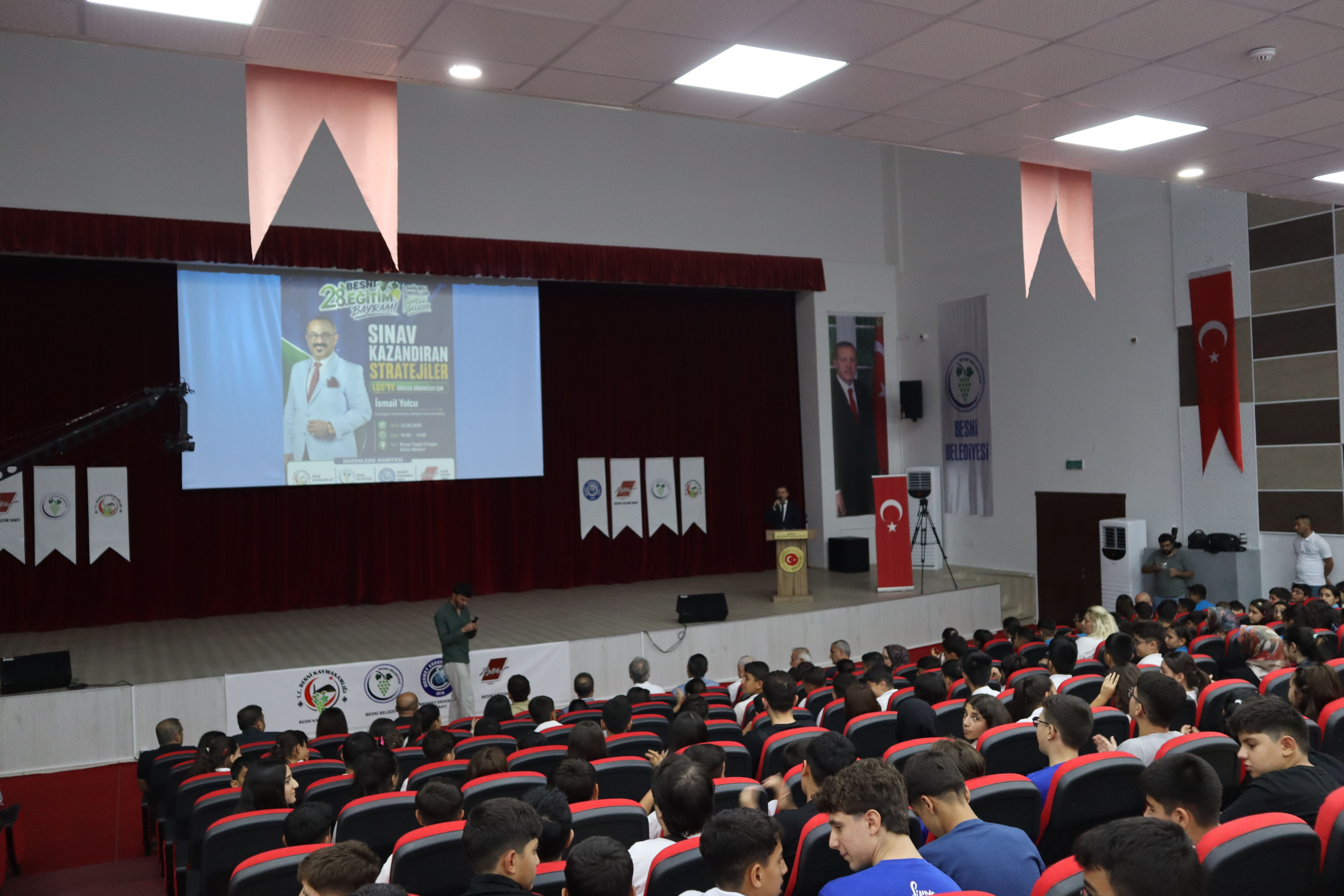 Besni’de Lgs Öğrencilerine Sınav Hazırlığı Anlatıldı (1)-1