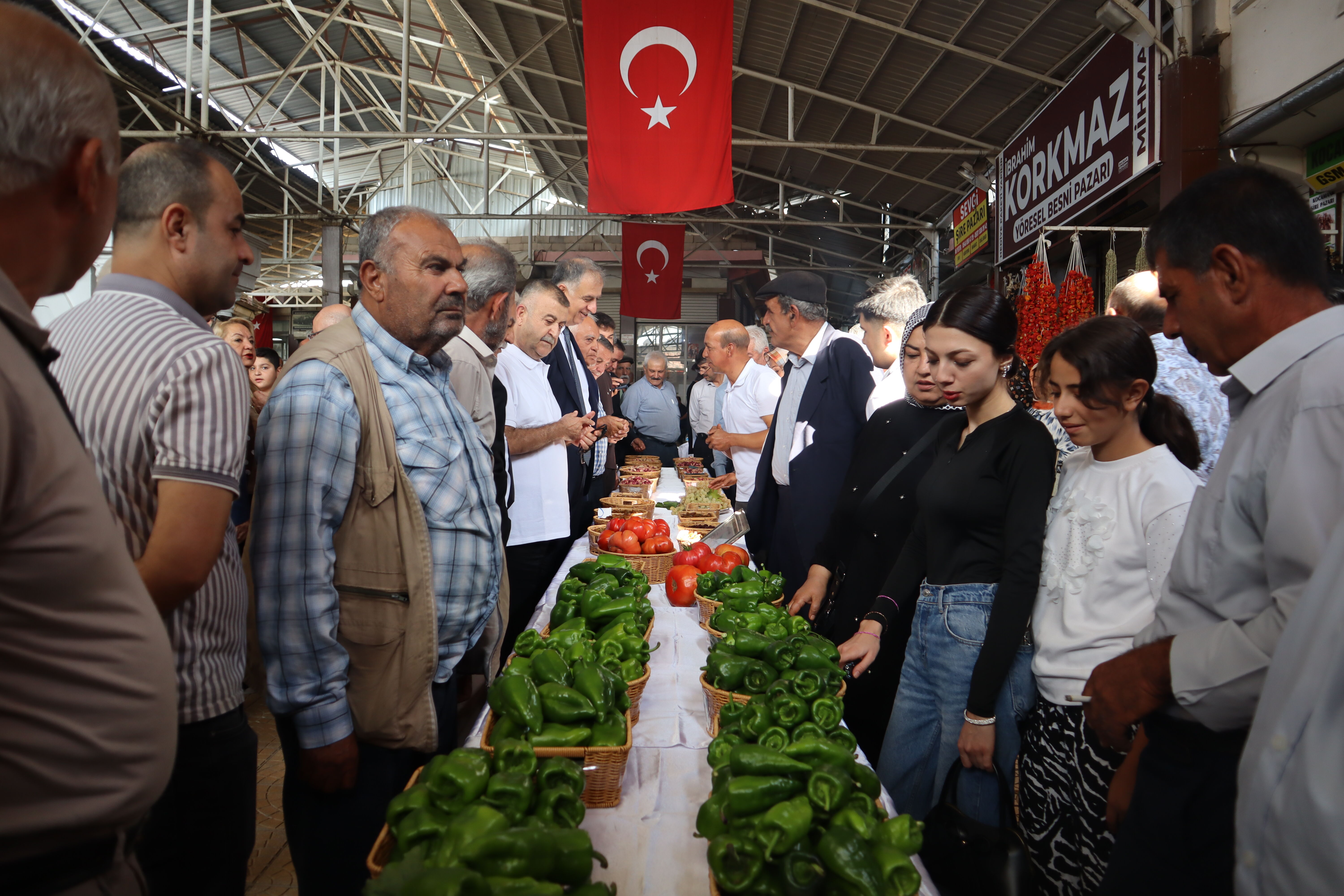 Besni’nin Yöresel Ürünleri Yarışmada Sergilendi