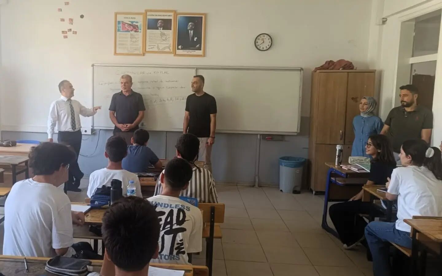 Demirel’den İlçedeki Okullara Kapsamlı Ziyaret (6)