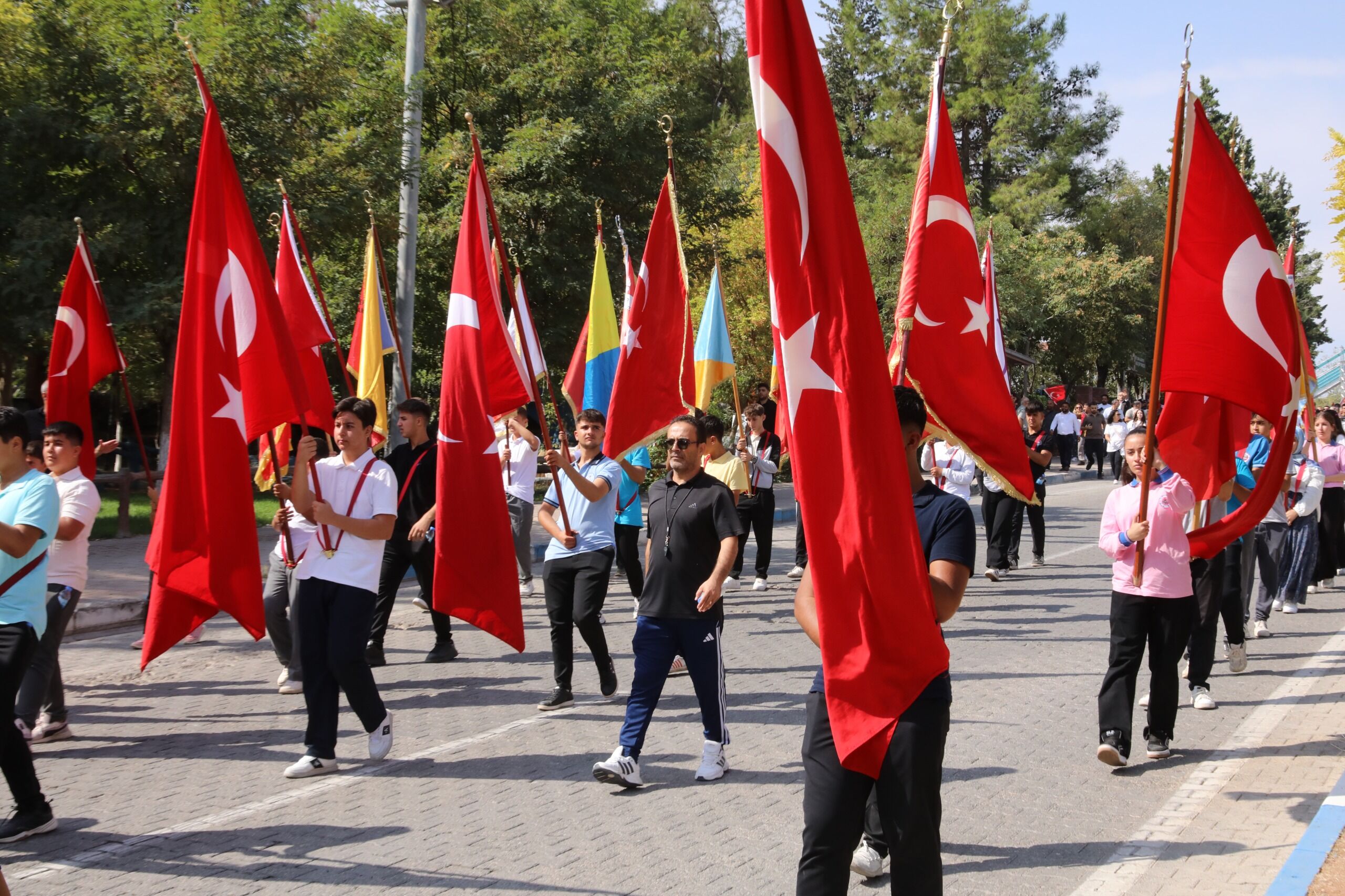 Gençlik Ve Spor Il Müdürü Hüseyin Elüstü (1)