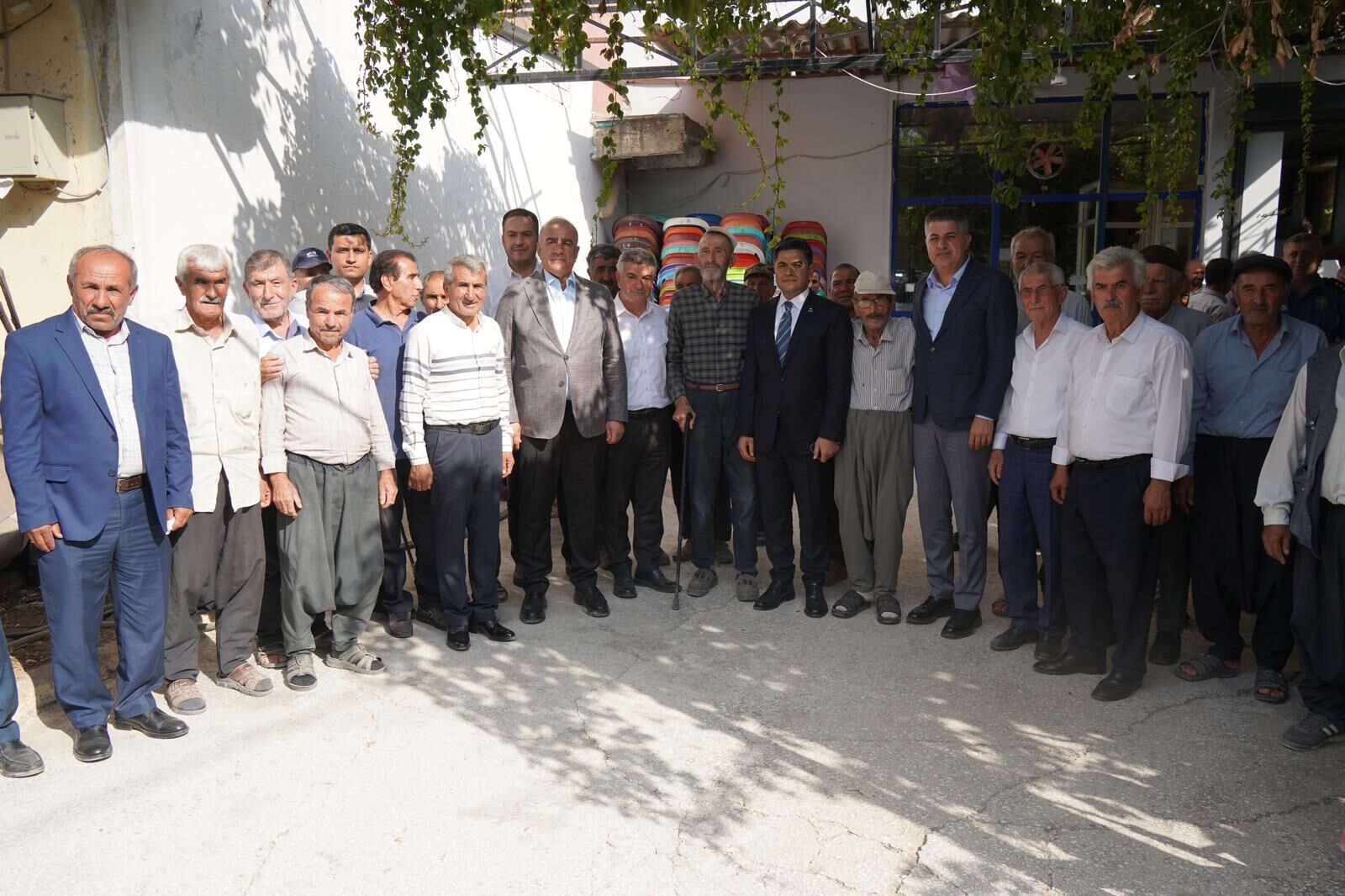 İshak Şan Tut Zi̇yareti̇ (4)