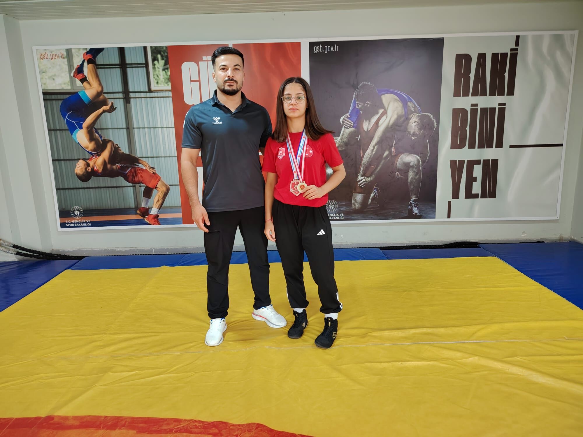 Kübra Besni Güreş