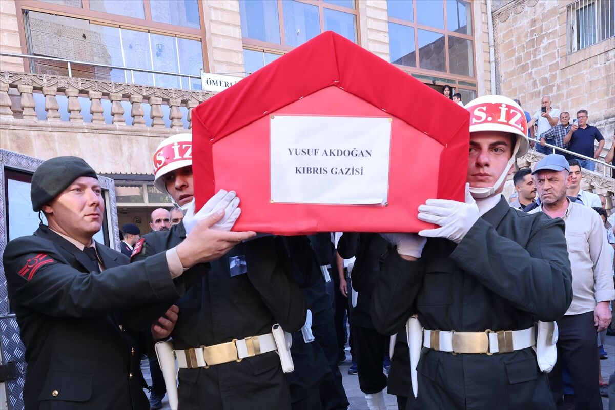 Kıbrıs Gazisi Mardin'de Son Yolculuğuna Uğurlandı