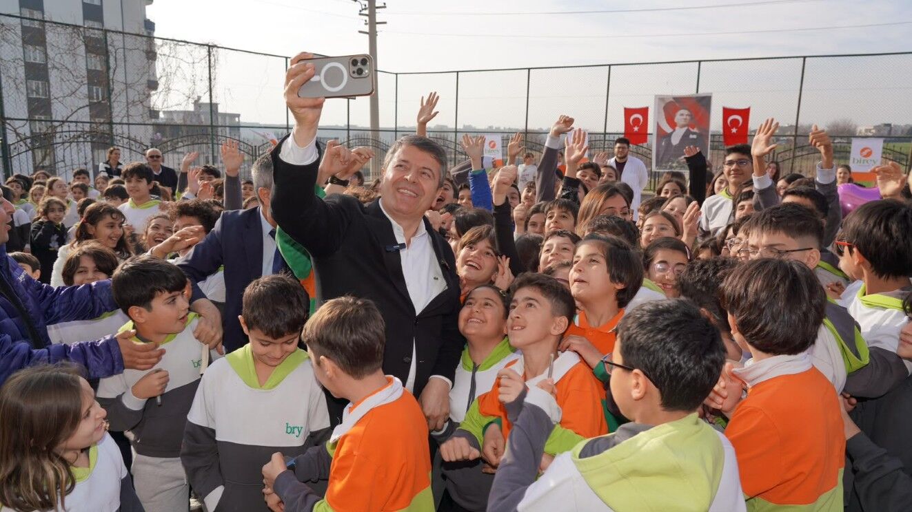 Tutdere’den Öğrenciler ve Eğitim Camiasına Mesaj