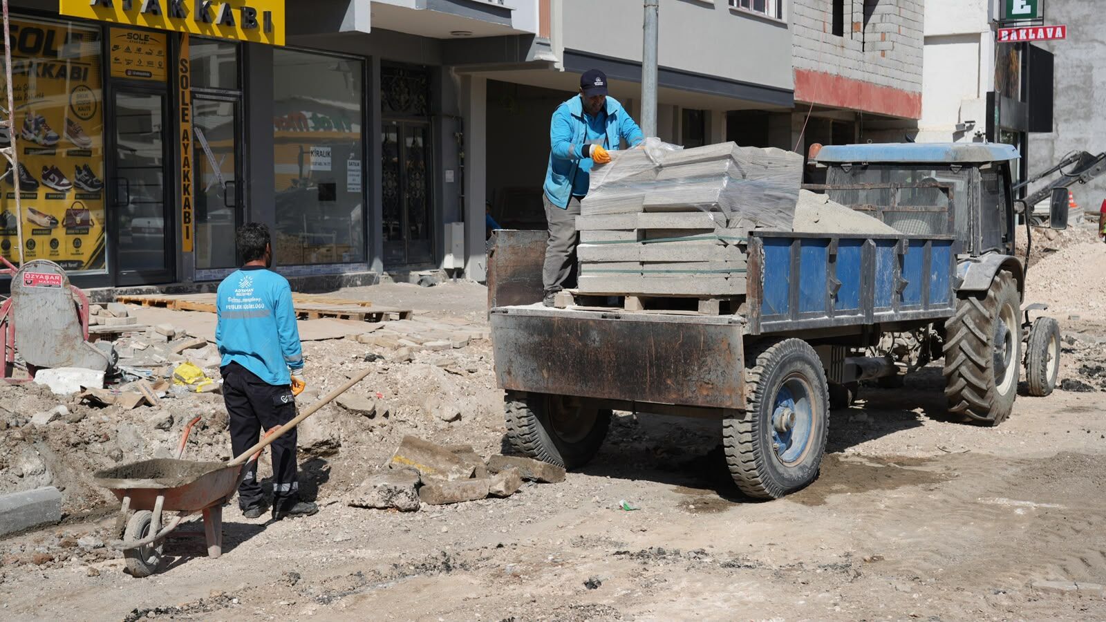 Zey Caddesi’nde Altyapı Tamamlandı, Asfalt Başladı (3)