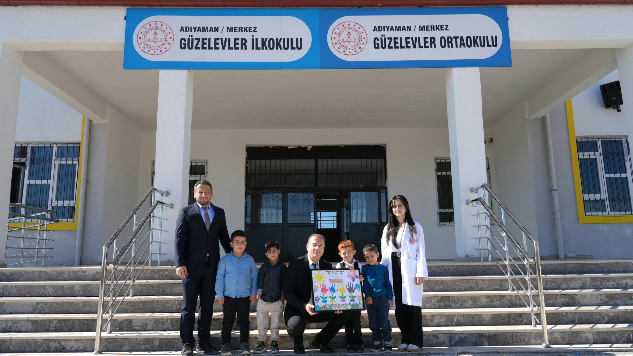 Ali Tosun, Güzelevler İlk Ve Ortaokulunu Ziyaret Etti4