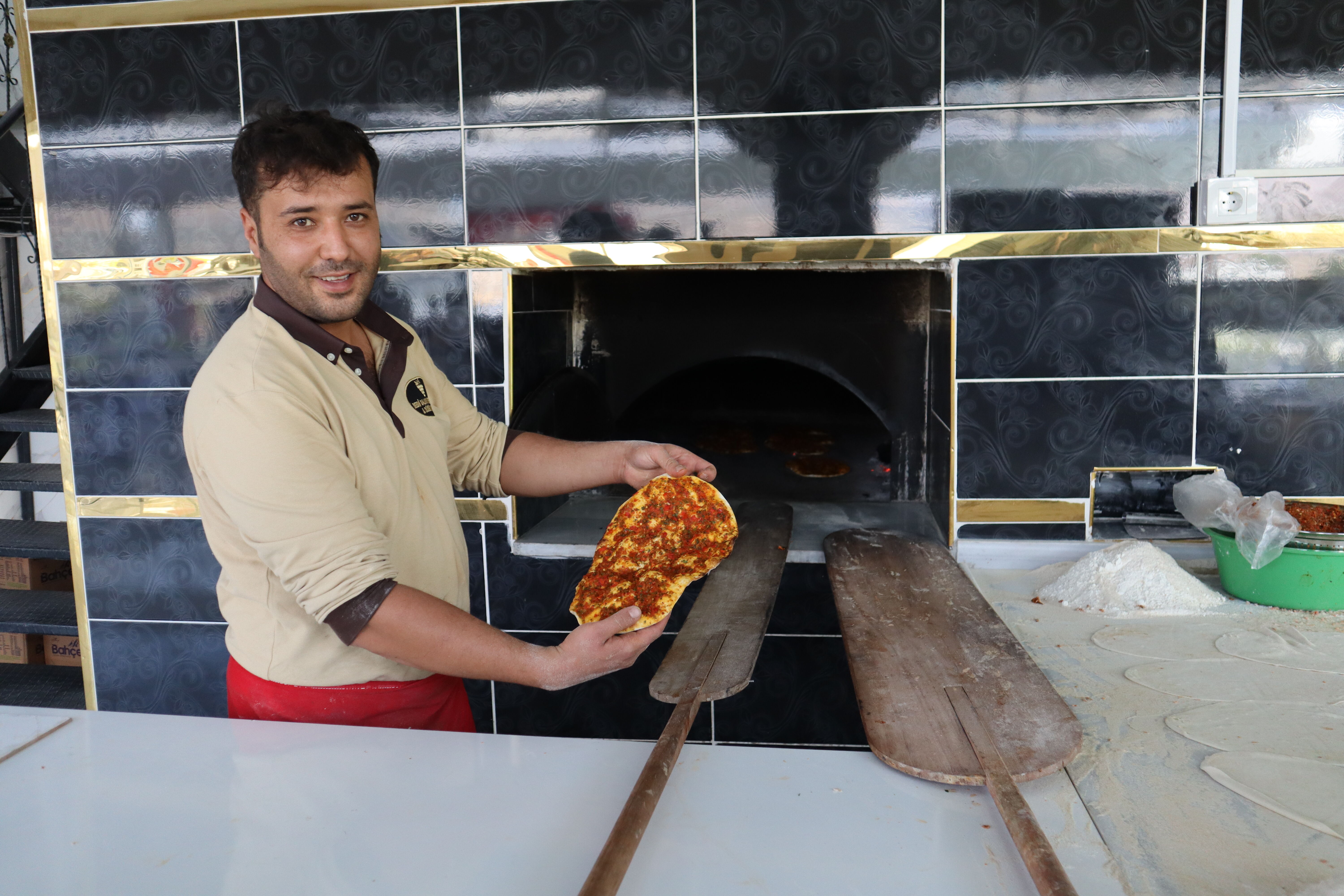 Besni’nin Yeni Lezzet Durağı Salkım Restoran Açıldı (1)