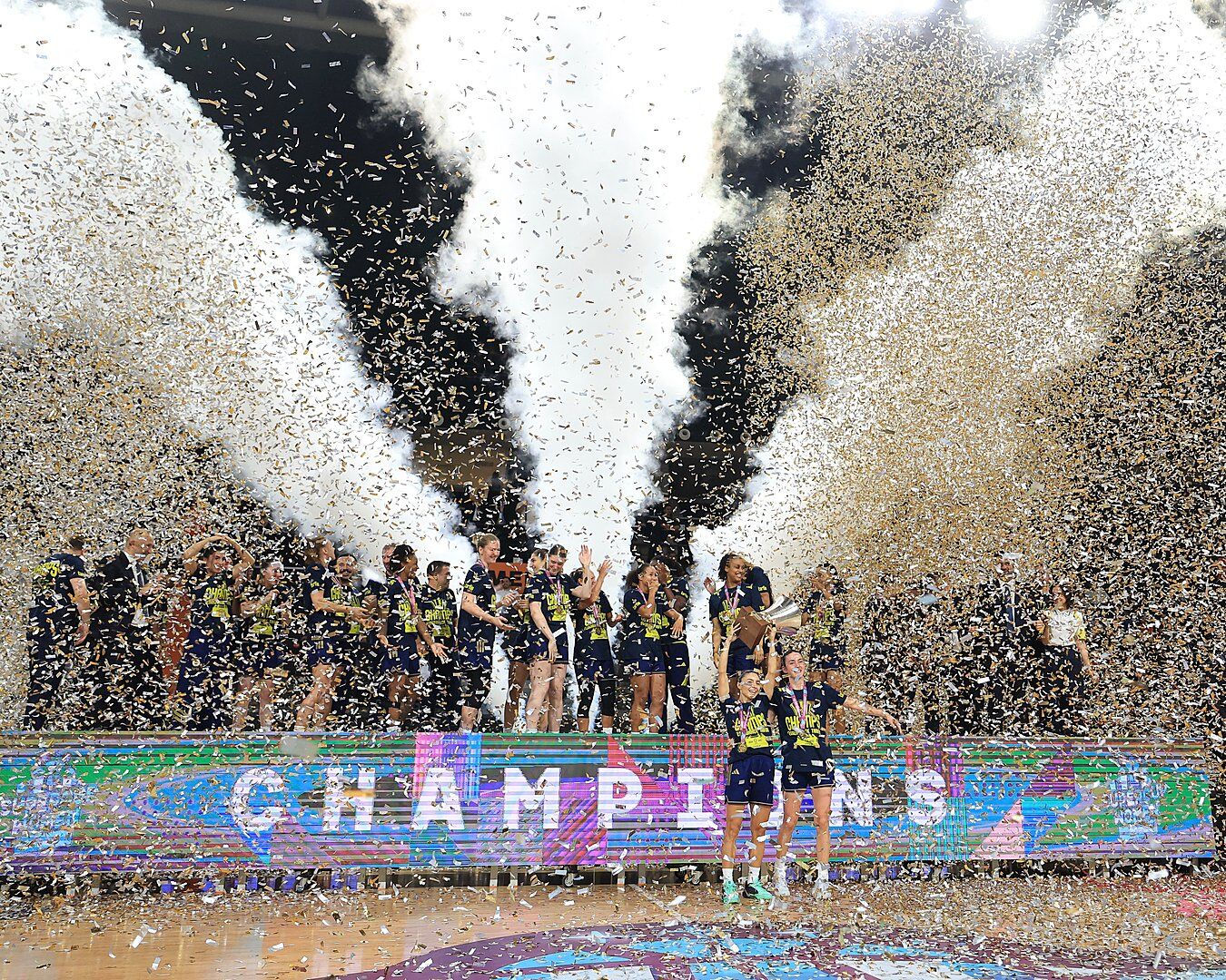 Fenerbahçe Şampiyon-3