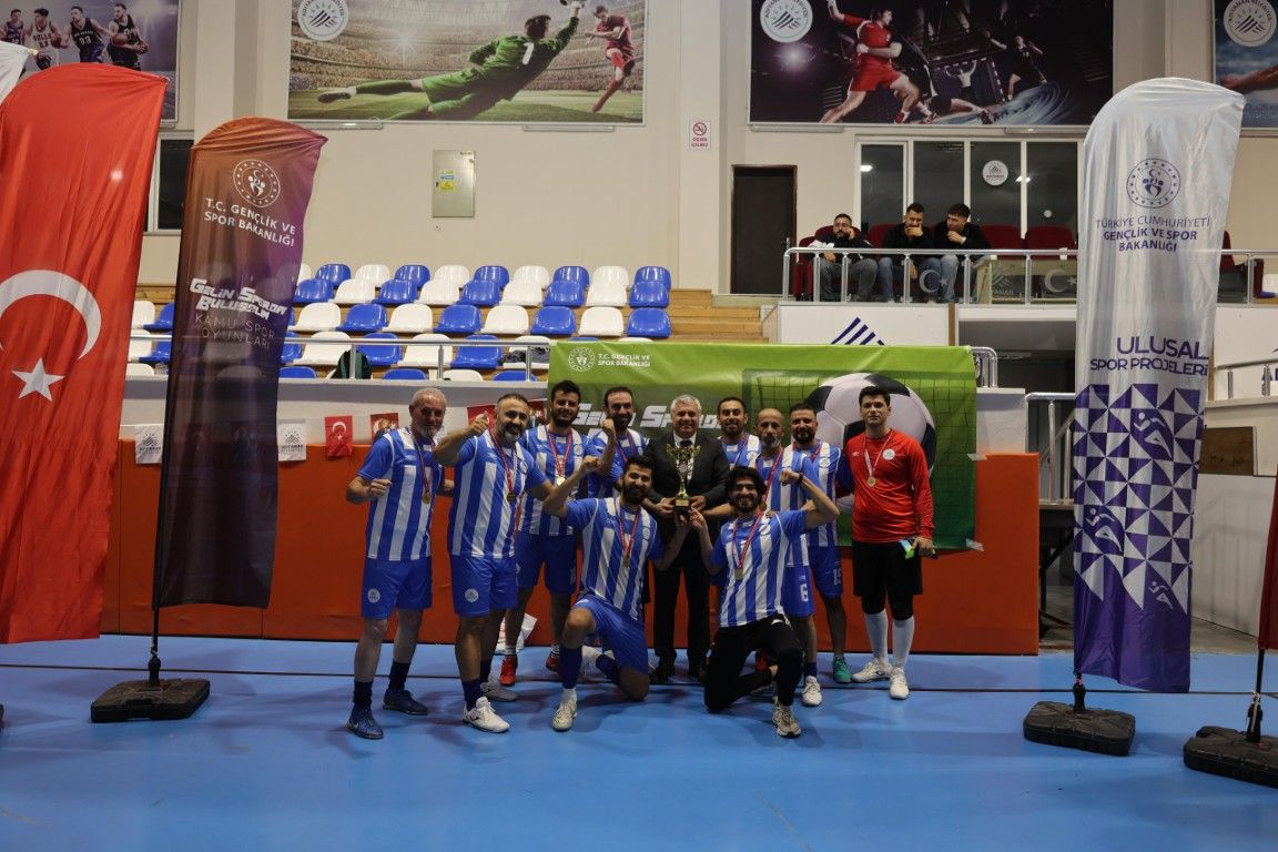 Kamu Spor Oyunları Futsal Şampiyonu (3) (Orta)