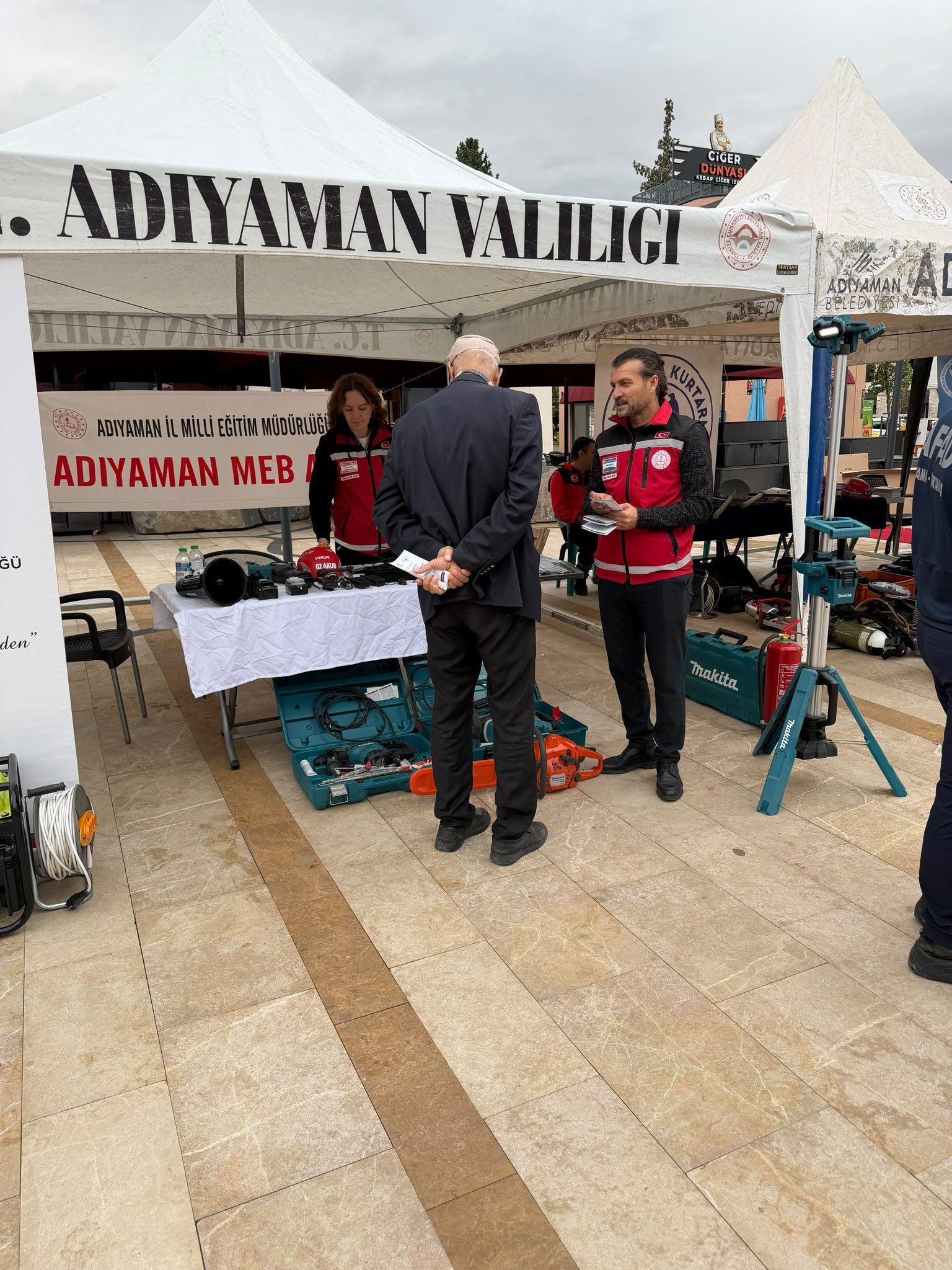 Kent Meydanı’nda Vatandaşlara Afet Bilinci Anlatıldı3