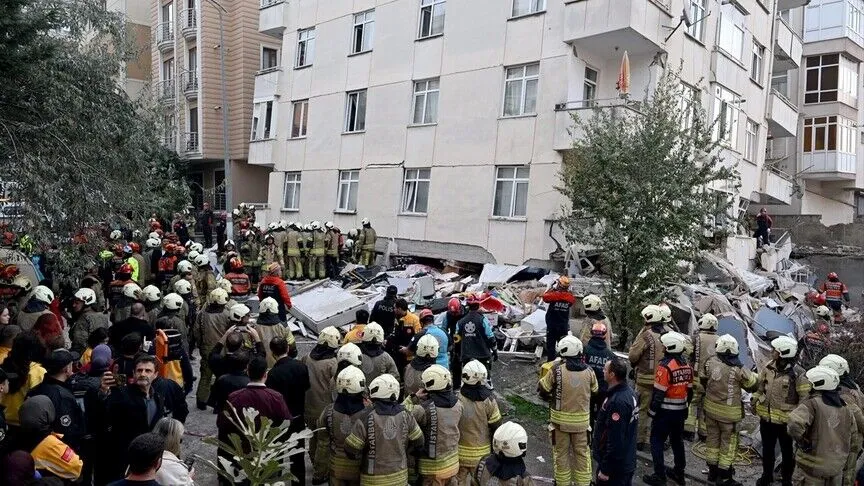 Maltepe’de Bina Çökmesi Ekipler Sevk Edildi1