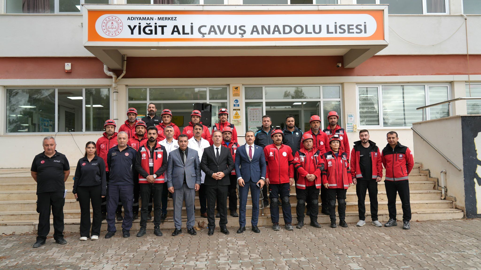 Öğrenciler Afetlere Karşı Uygulamalı Eğitim Aldı5