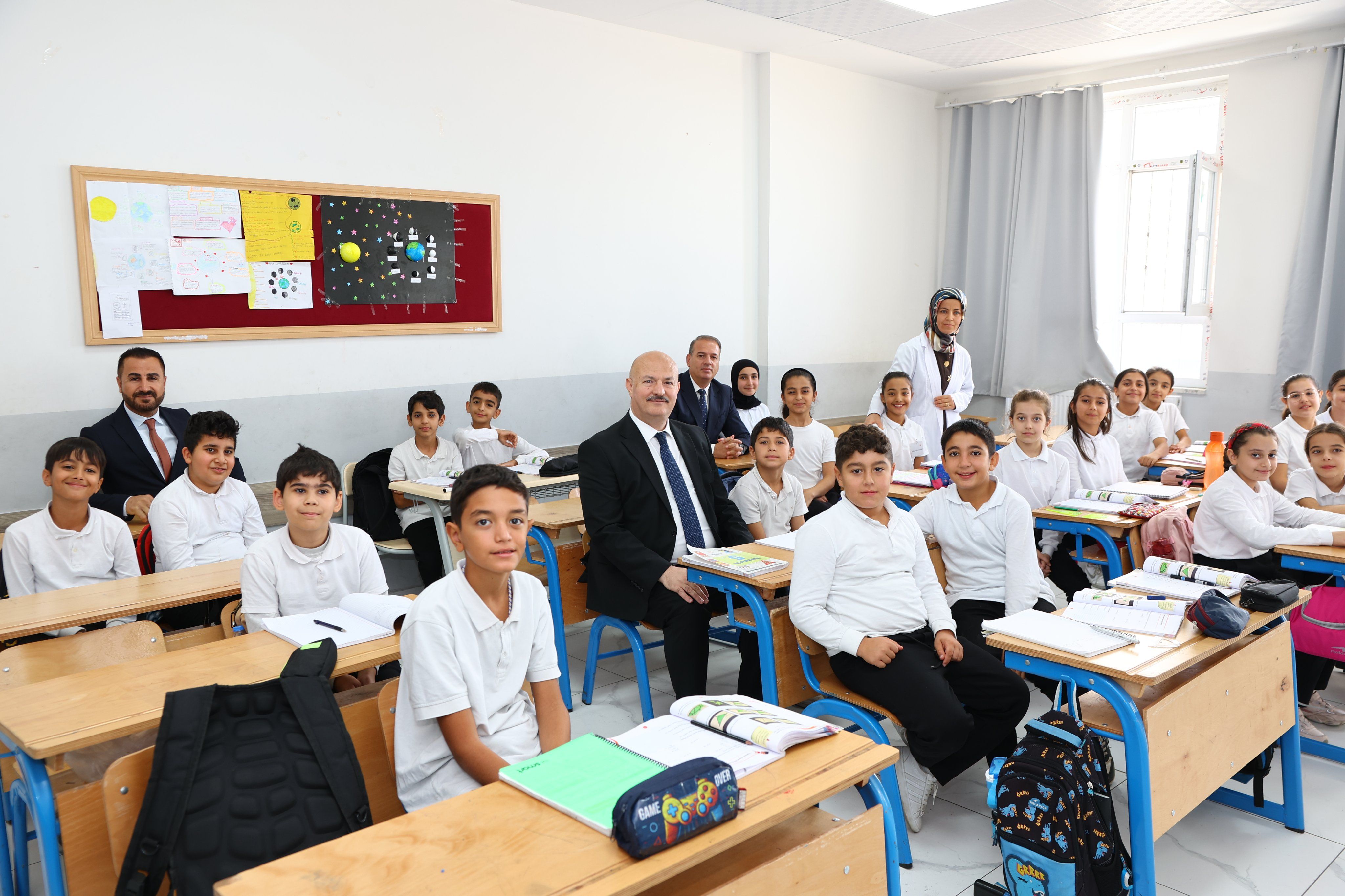 Vali Abdullah Küçük, Öğrencilerle Bir Araya Geldi5