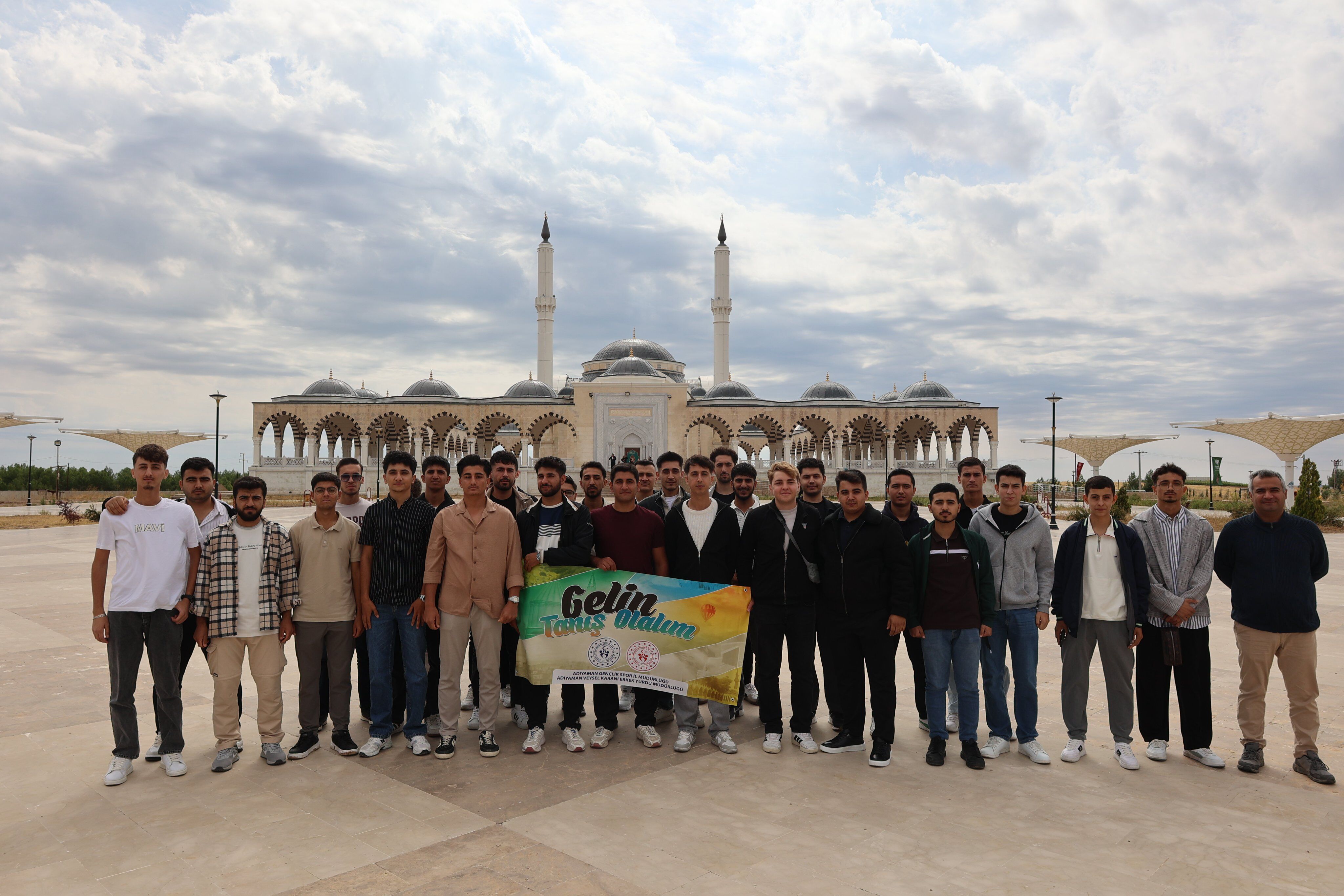 Veysel Karani Yurdu Öğrencileri Gezide Bir Araya Geldi3