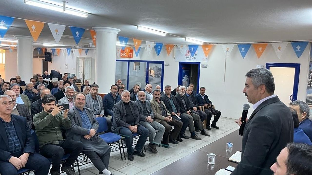 Adıyaman AK Parti’de köy sandık başkanları toplandı