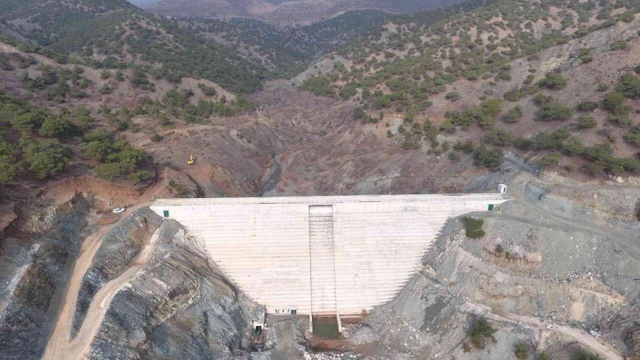 Adıyaman Akçalı-2 Barajı’nda su tutulmaya başlandı