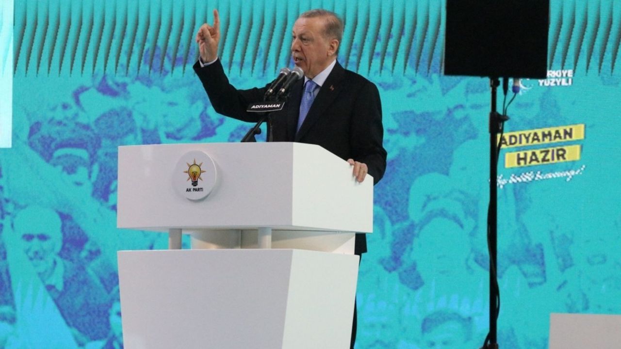 Cumhurbaşkanı Erdoğan: Terör örgütleriyle siyaseti yönlendirme çabaları bitmiyor 