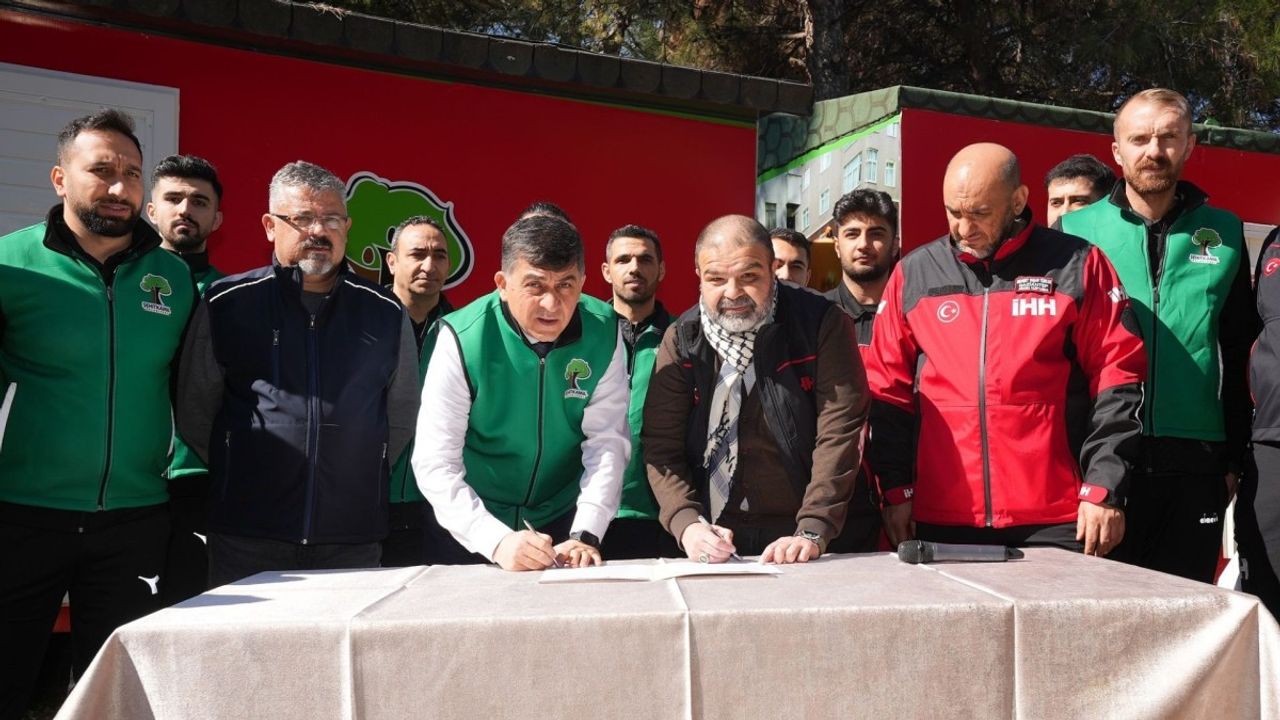 Şehitkamil Belediyesi ile İHH arasında iş birliği protokolü imzalandı