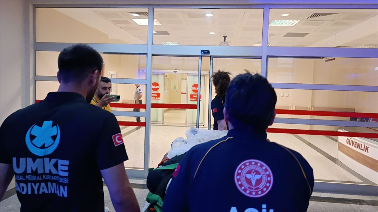 Adıyaman'da kaza: 1 kişi hayatını kaybetti, 1 kişi yaralandı.