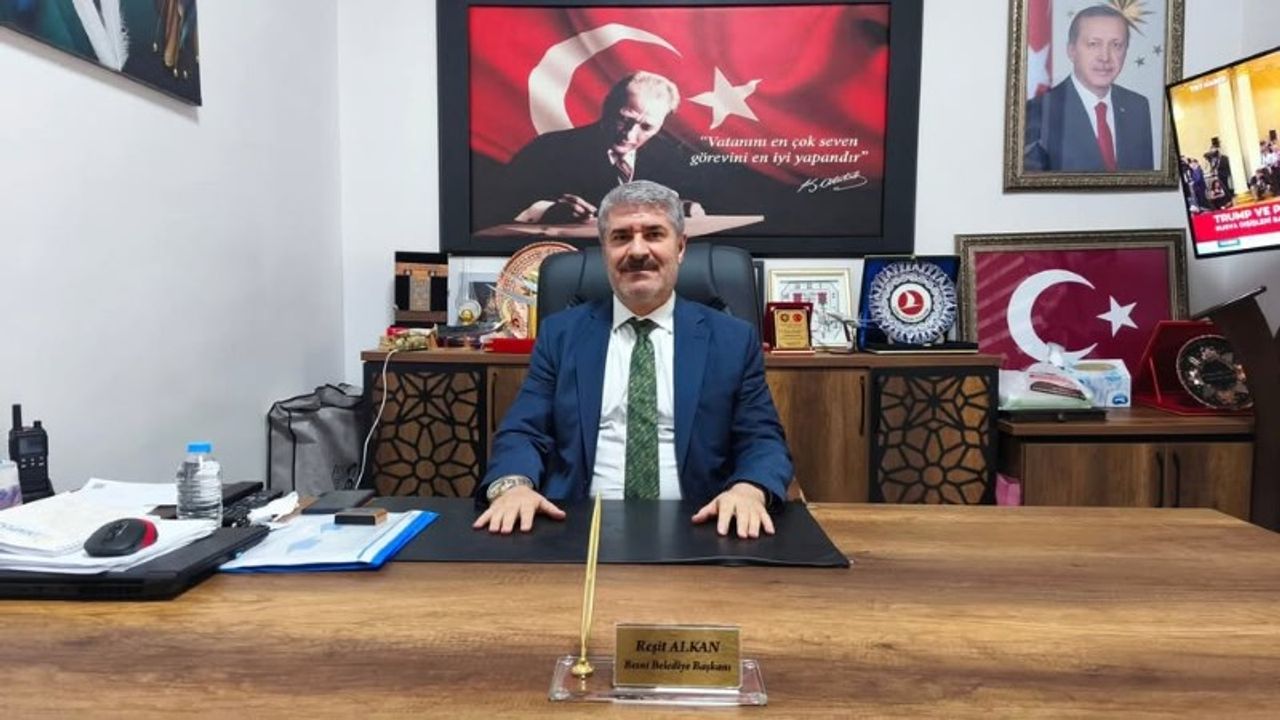 Alkan; “Cumhuriyetimize sahip çıkmak vazifemizdir”