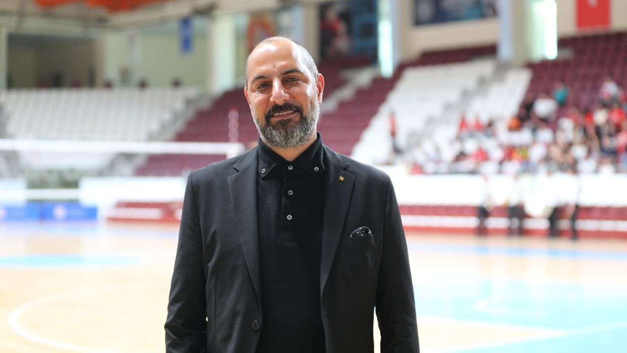 arsaVev, Hatay Voleybol Spor Kulübü Sporcuları ile Buluştu