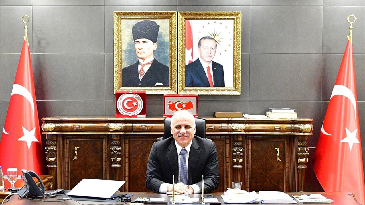 Vali Zorluoğlu’ndan 29 Ekim Cumhuriyet Bayramı mesajı