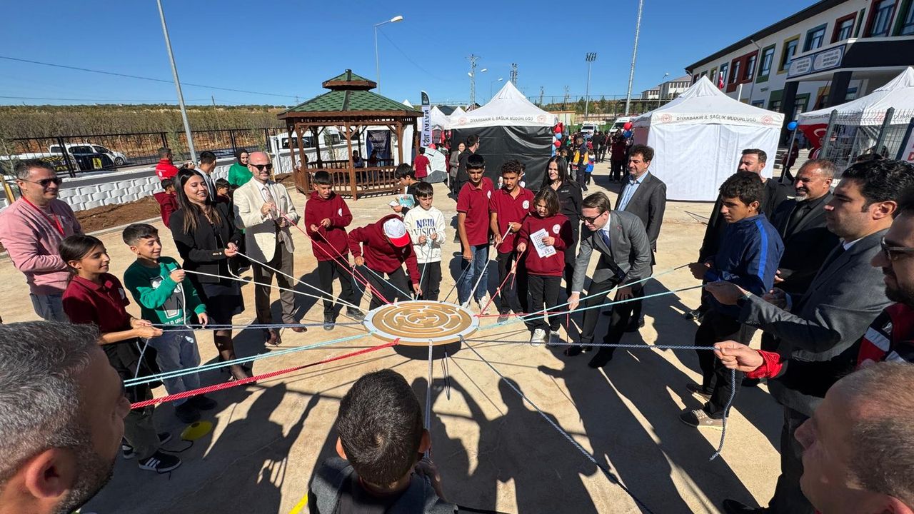 Diyarbakır’da çocuk sağlığı etkinliği düzenlendi