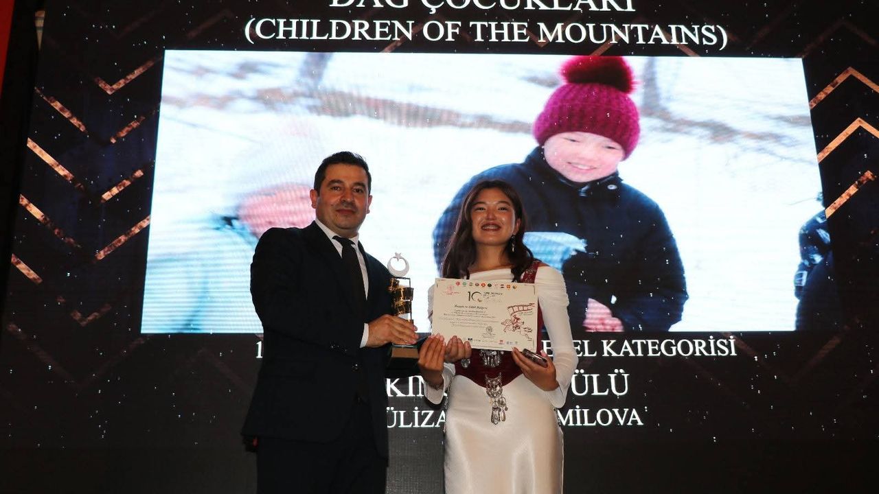 Türk Dünyası Belgesel Festivali Ödülleri Verildi