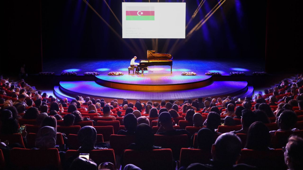 Türk Dünyası Piyanistler Buluştu Gaziantep'te