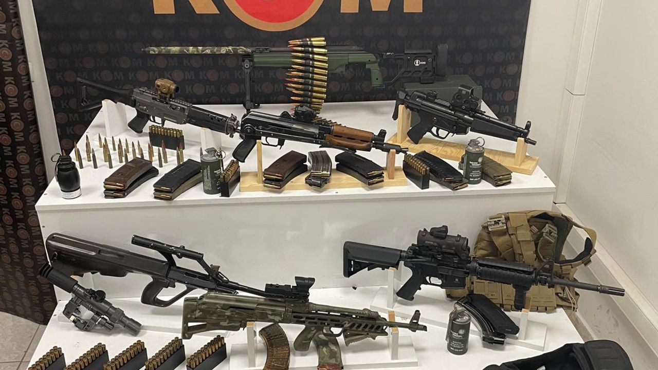 Mardin’de operasyonda silah ve mühimmat yakalandı