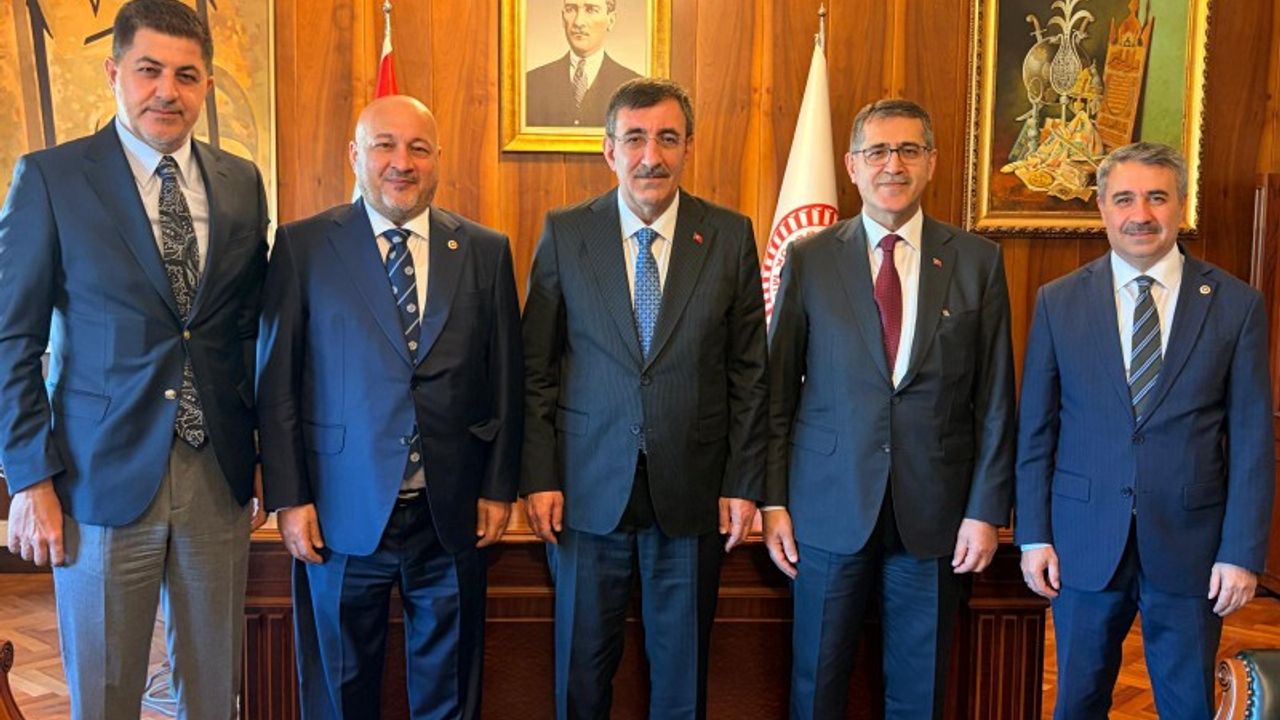 Milletvekillerimizin Görüşme Trafiği Devam Ediyor