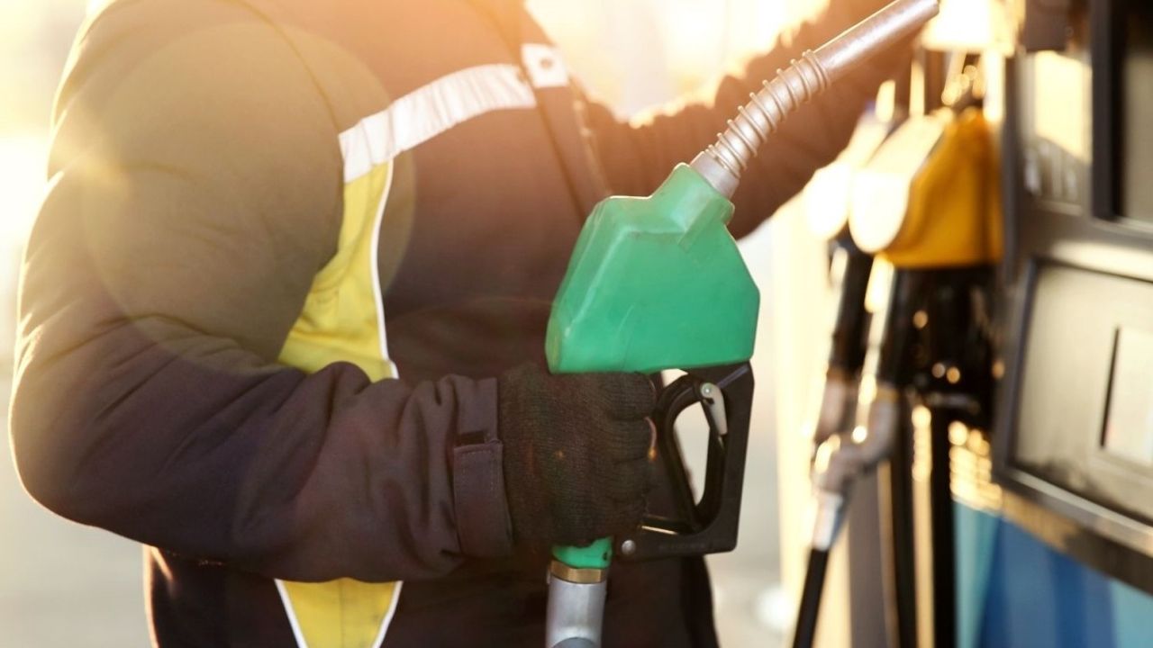 Motorin fiyatları gece yarısı değişti