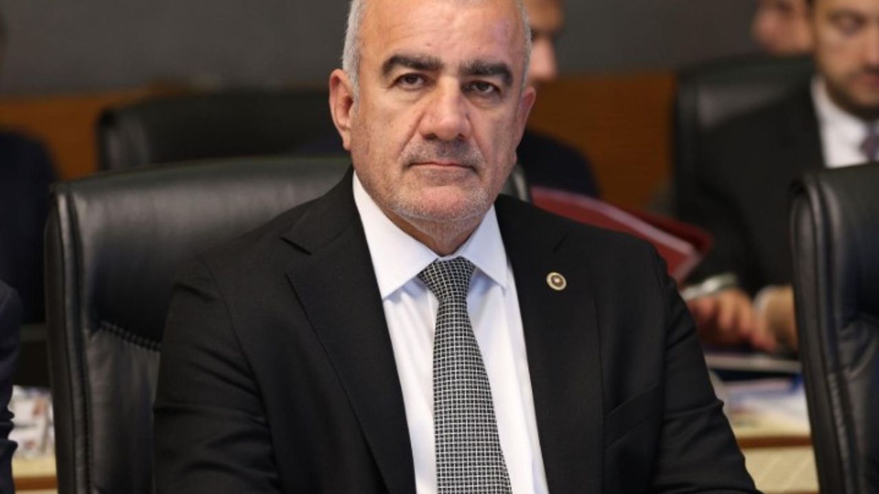 Özhan; “Cumhuriyetimiz, milletimizin en büyük nişanesidir."