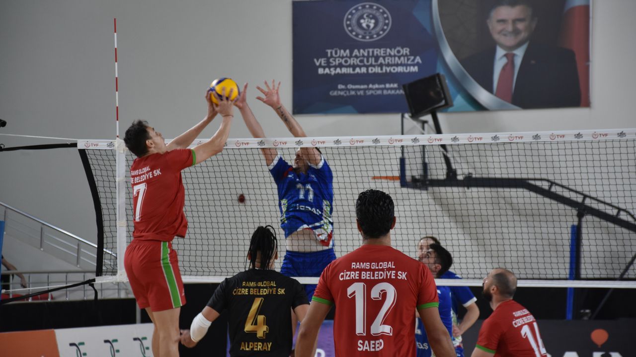 İstanbul Büyükşehir Belediyespor 3 -Cizrespor 1