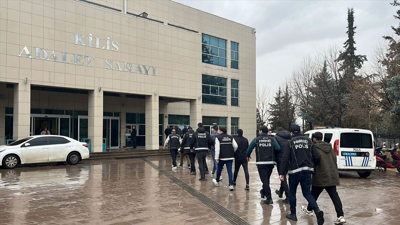 Kilis'te Narkotik operasyonunda 7 zanlı tutuklandı