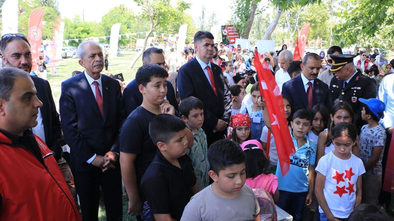 Kilis'te 15 Temmuz Gençlik Şöleni coşkusu yaşandı