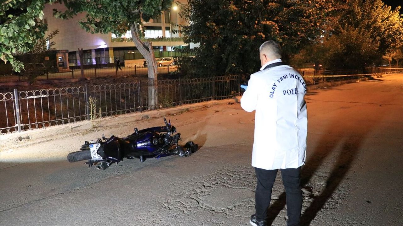 Kilis'te Motosiklet Kazasında Sürücü Ağır Yaralandı