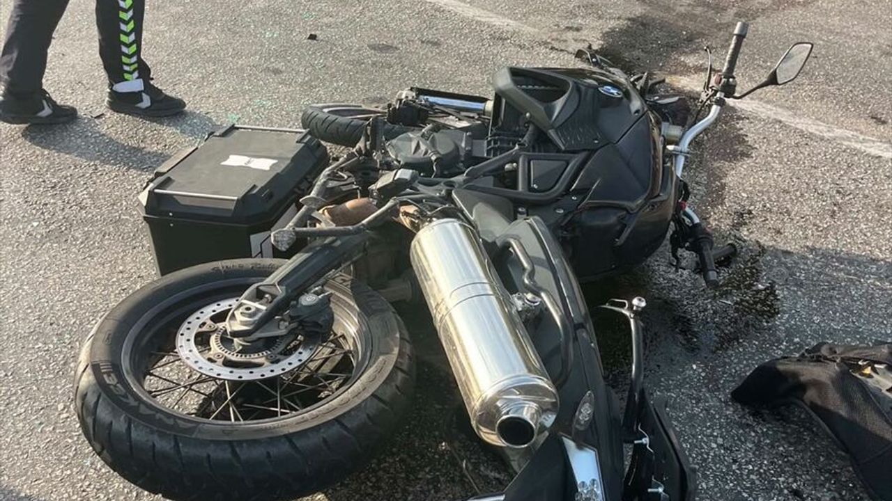 Kilis'te Motosiklet Sürücüsü Hayatını Kaybetti