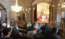 Meryem Ana Kilisesi’nde Noel ayini