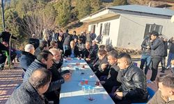 Vali Çuhadar, Düdan Köyü halkıyla bir araya geldi