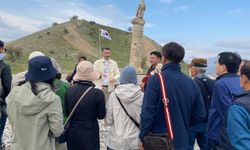 Güney Koreli turistler deprem bölgesindeki tarihi alanları gezdi