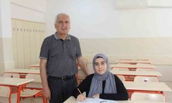 Deprem enkazından zirveye