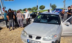 İki otomobil çarpıştı 2 kişi yaralandı