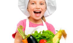 OKUL ÇAĞI ÇOCUKLARINA  5 SAĞLIKLI BESLENME ÖNERİSİ!