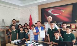 Depremzede öğrencilerden Fas’ta ki depremzedelere yardım