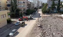 Patlayan doğalgaz borusu korkuya neden oldu