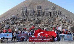 Cumhuriyetin 100. yılında 100 genç Nemrut Dağı’nda