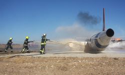 Havalimanında yapılan tatbikat gerçeği aratmadı