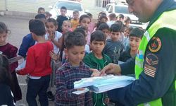 Jandarma ekipleri tarafından öğrencilere trafik eğitimi