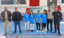 Besni Genç Kız Badminton Müsabakaları Sona Erdi
